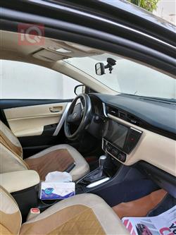 تۆیۆتا کۆرۆلا